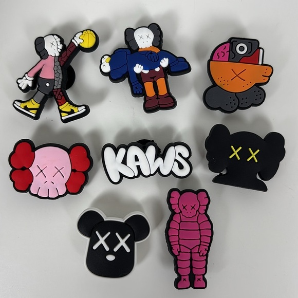 Kaws Crocs Charms - Picture 3 of 3